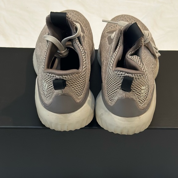 Adidas Alpha Bounce Lightweight - Picture 6 of 13